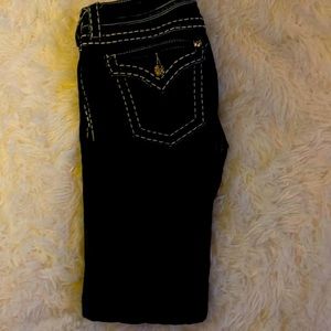 Miss Me skinny jeans SZ 28, wore twice, stretchy comfortable jeans, dark blue